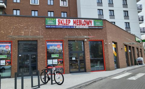 NR 11 SHOWROOM PRUSZKÓW 